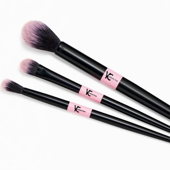YC COLLECTION Trio Brush Set in Y03, Y04, and Y05 - Picture 1 of 1